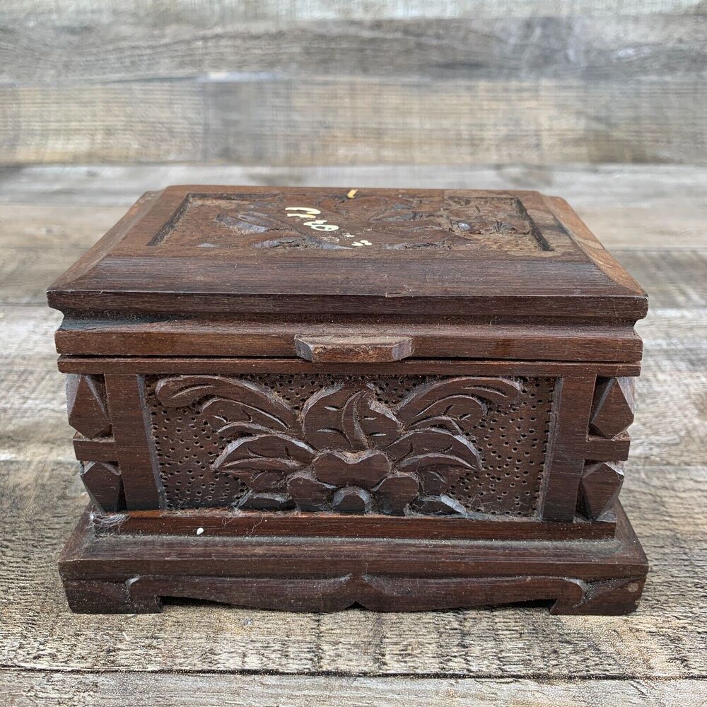 Vintage Hawaiian Trinket Jewelry Box Wooden Floral